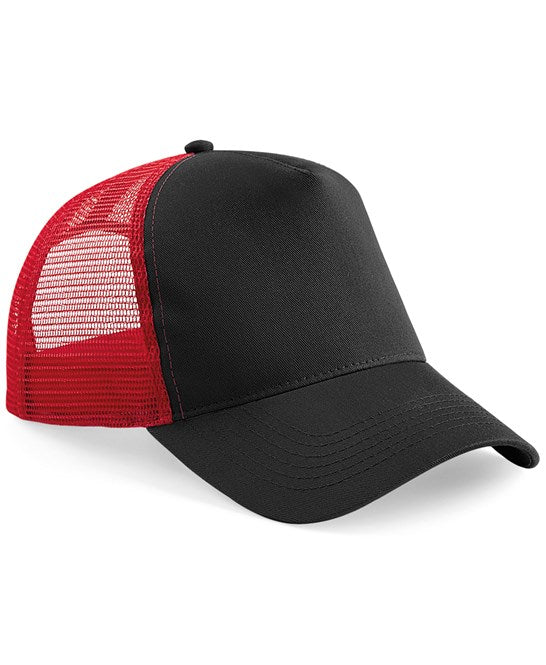 Snapback trucker