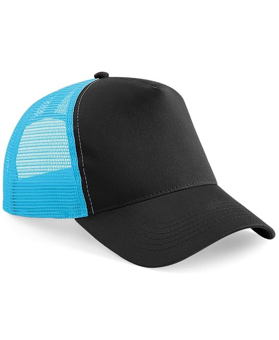 Snapback trucker